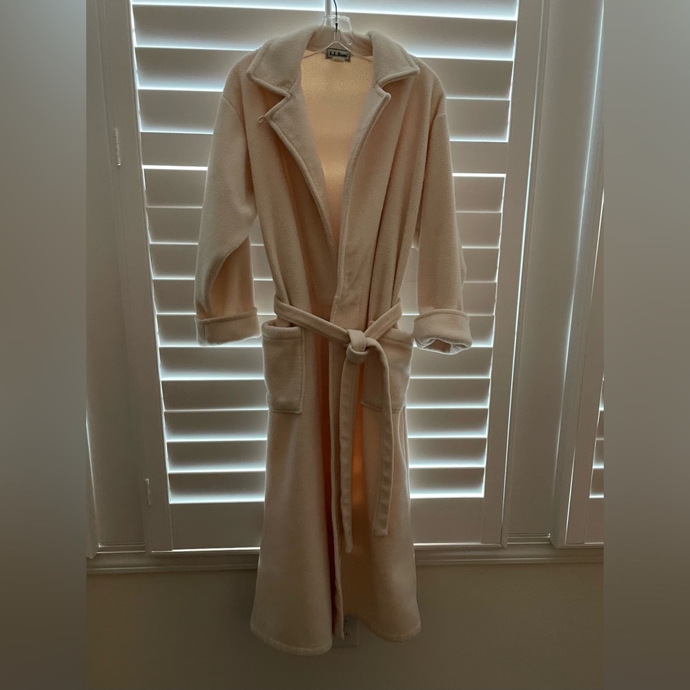 LL Bean Cream Women's Robe